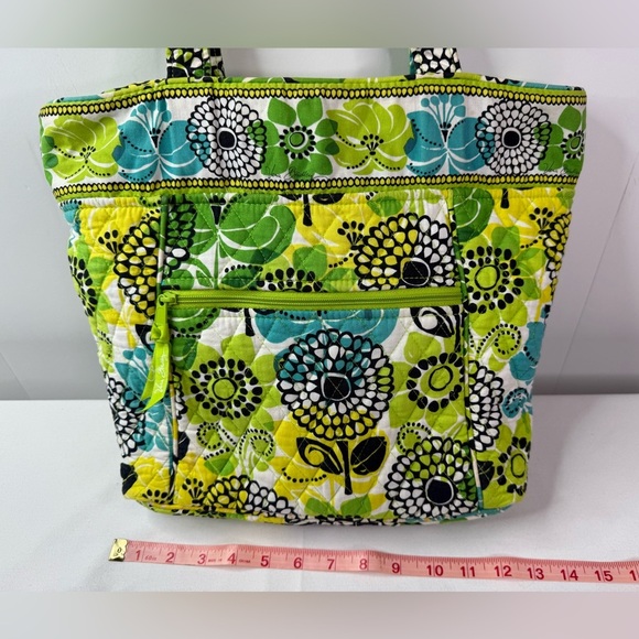 Vera Bradley ‘Limes Up’ Fabric Tote Outside Pockets Zipper Top - Picture 6 of 8